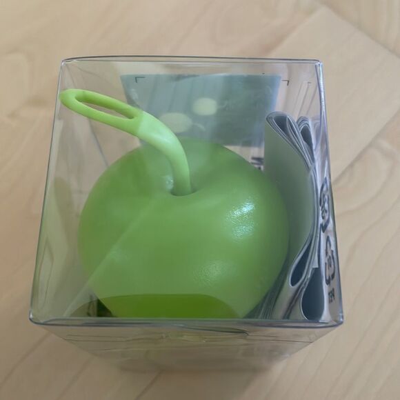 NEW. IKEA SOLVINDEN LED Green Apple Lights - Picture 5 of 7